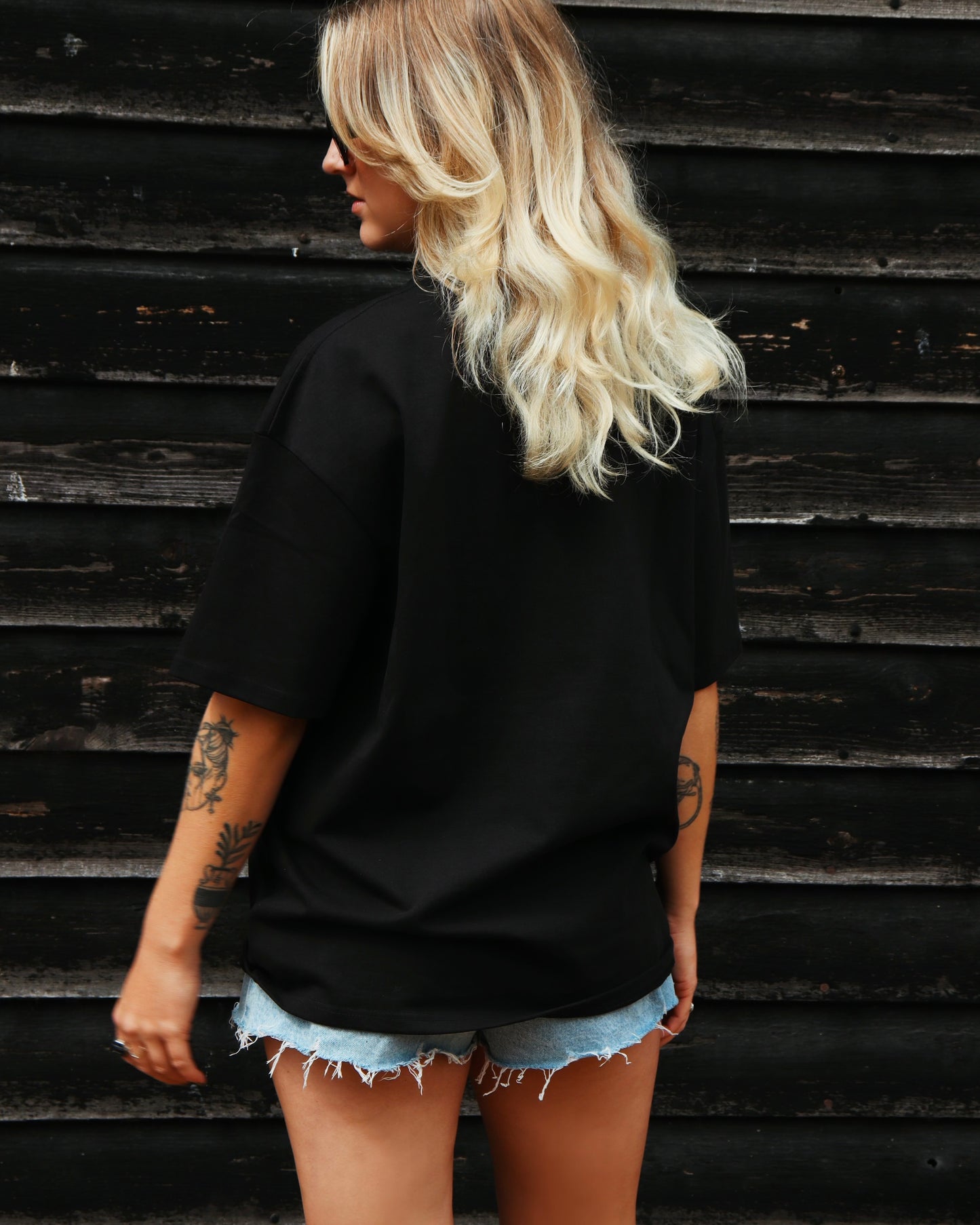 EVERYTHING IS TEMPORARY - Heavyweight Oversized Boxy T-Shirt (Black)