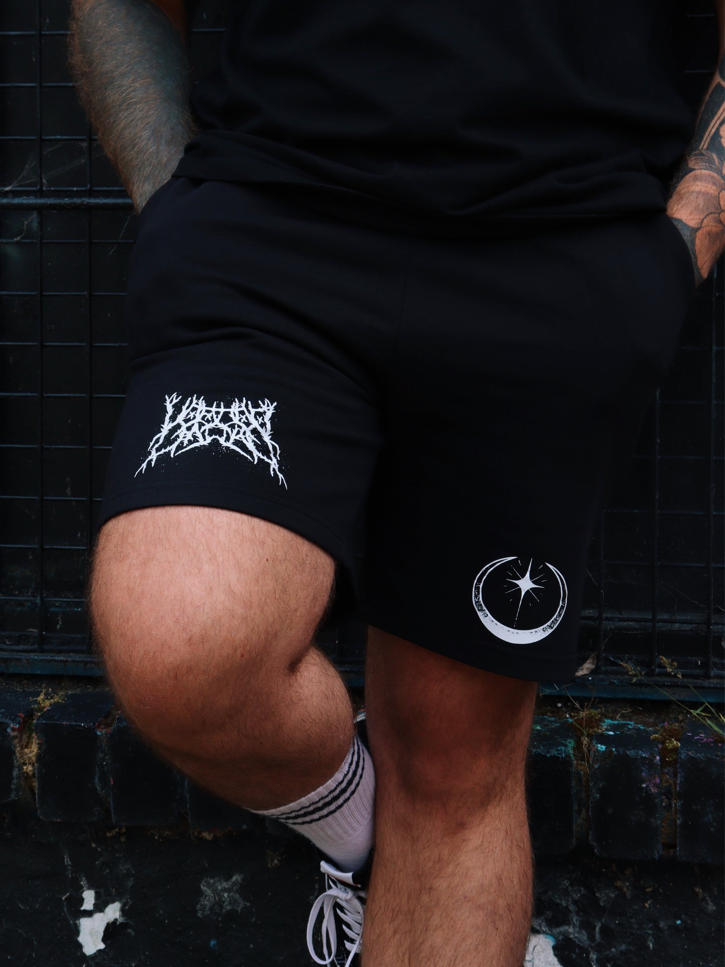 ASTRAL JOGGER SHORTS / BLACK