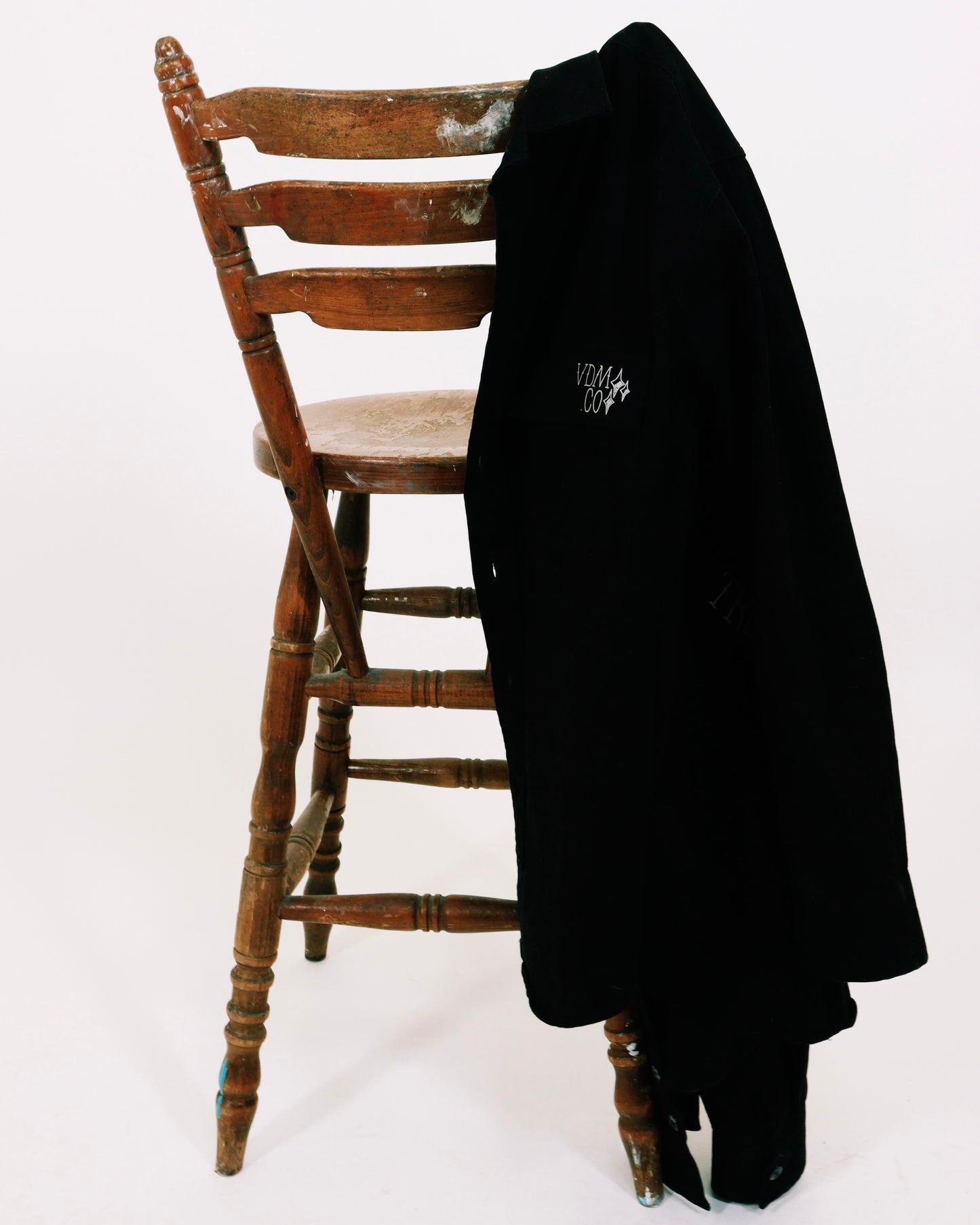 TREAD CAREFULLY - Heavyweight Overshirt (Black)