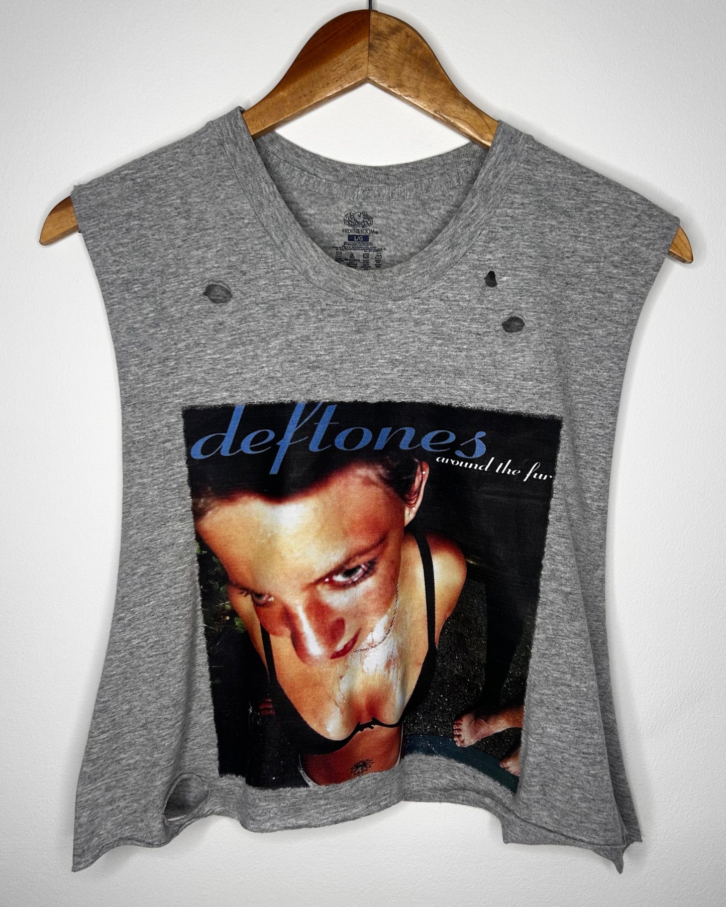 DEFTONES CROP